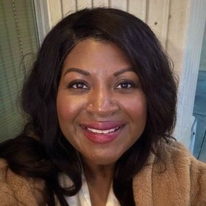 Meet your Posher, Marvina